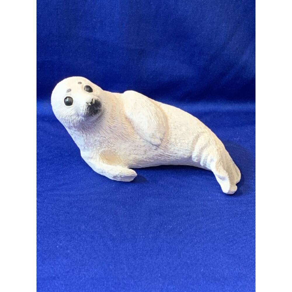 United Design Resin White Seal Laying on Side Figurine